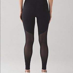 Lululemon Agni legging